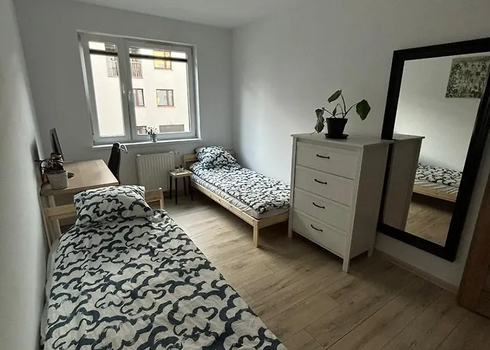 Cozy New With Balcony Apartman Poznań